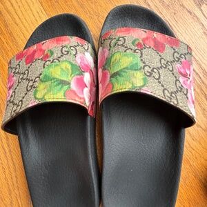 Gucci GG Blooms Supreme Floral Slide Size 38